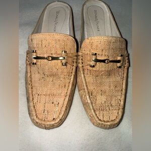 Donald J Pliner Faye Cork Tan Mule/Loafers with Gold Accents Women’s Size 9M